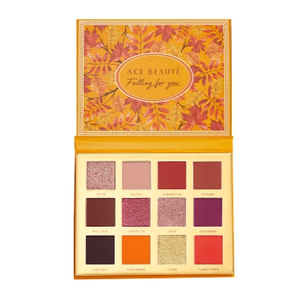 NIB FALLING FOR YOU EYESHADOW PALETTE - Picture 3 of 3
